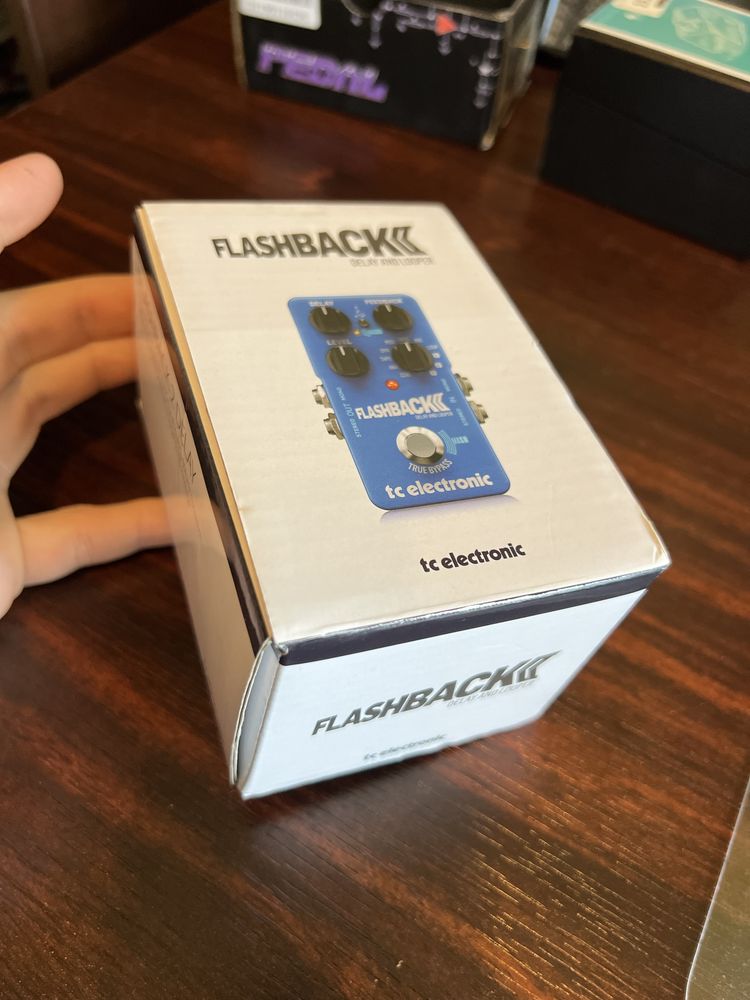 Efekt gitarowy - TC Electronic Flashback 2 delay