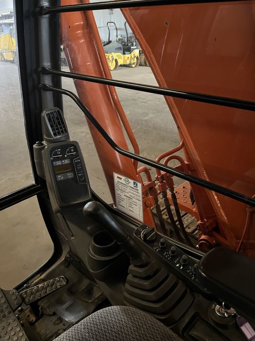 Escavadora Hitachi 120