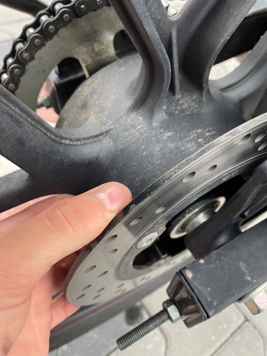 Продам мотоцикол ліфан SR 220 -1 поколіня 22к.с  2024 року випуск.