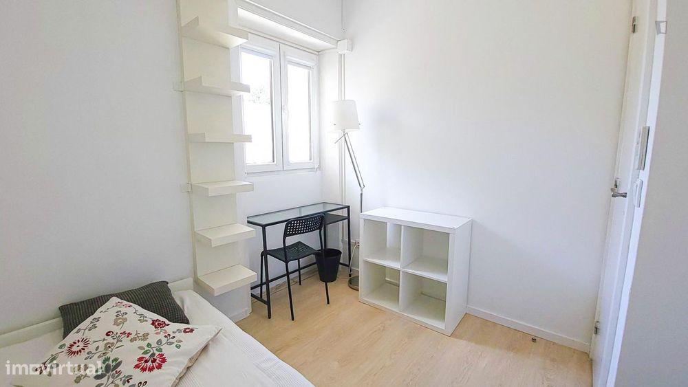 47394 - Quarto com cama de solteiro numa...