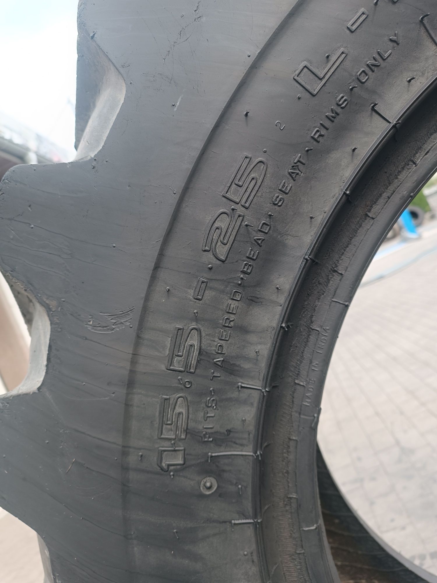 15.5-25 Sitemaster JCB MPT 15.5R25