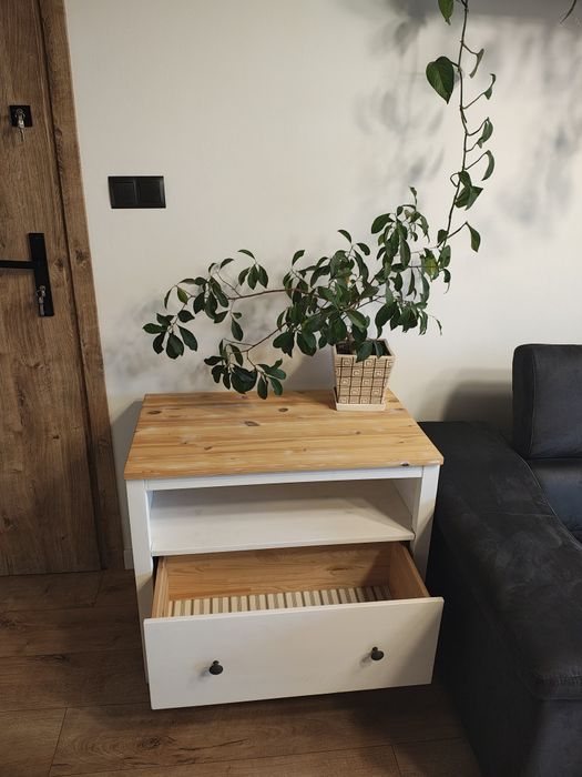 Szafka Hemnes /mała komoda