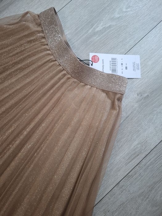 Śliczna damska plisowana spódnica w kolorze złotym