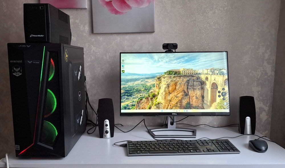 Настольный Компьютер в Идеальном Состоянии!