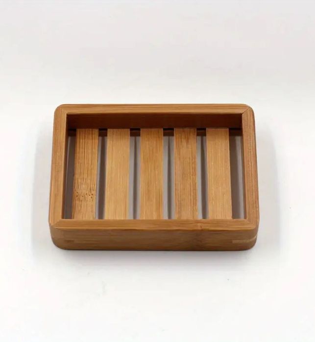 Drewniana mydelniczka – nowa, minimalistyczny design