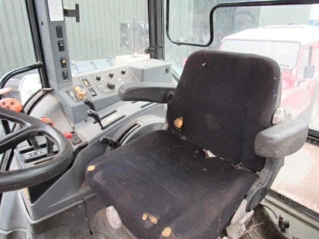 Трактор New Holland