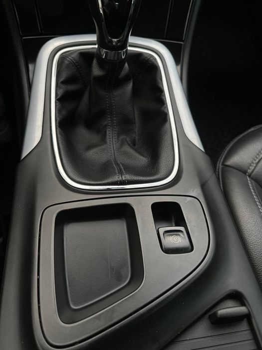 Opel Insignia Sports Tourer 2009 1.6