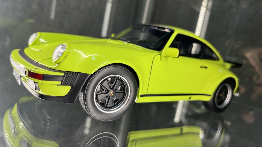 Porsche 911, 930 Turbo 3.0 - Norev 1/18