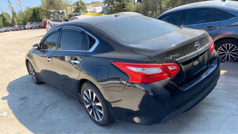 запчастини, авторозбірка, шрот Ніссан Алтіма США (Nissan Altima USA)