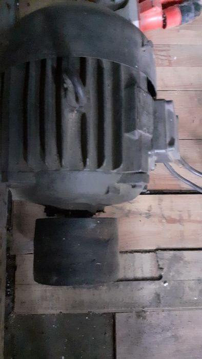 Silnik elektryczny 4,5kv nowa obniżona cena