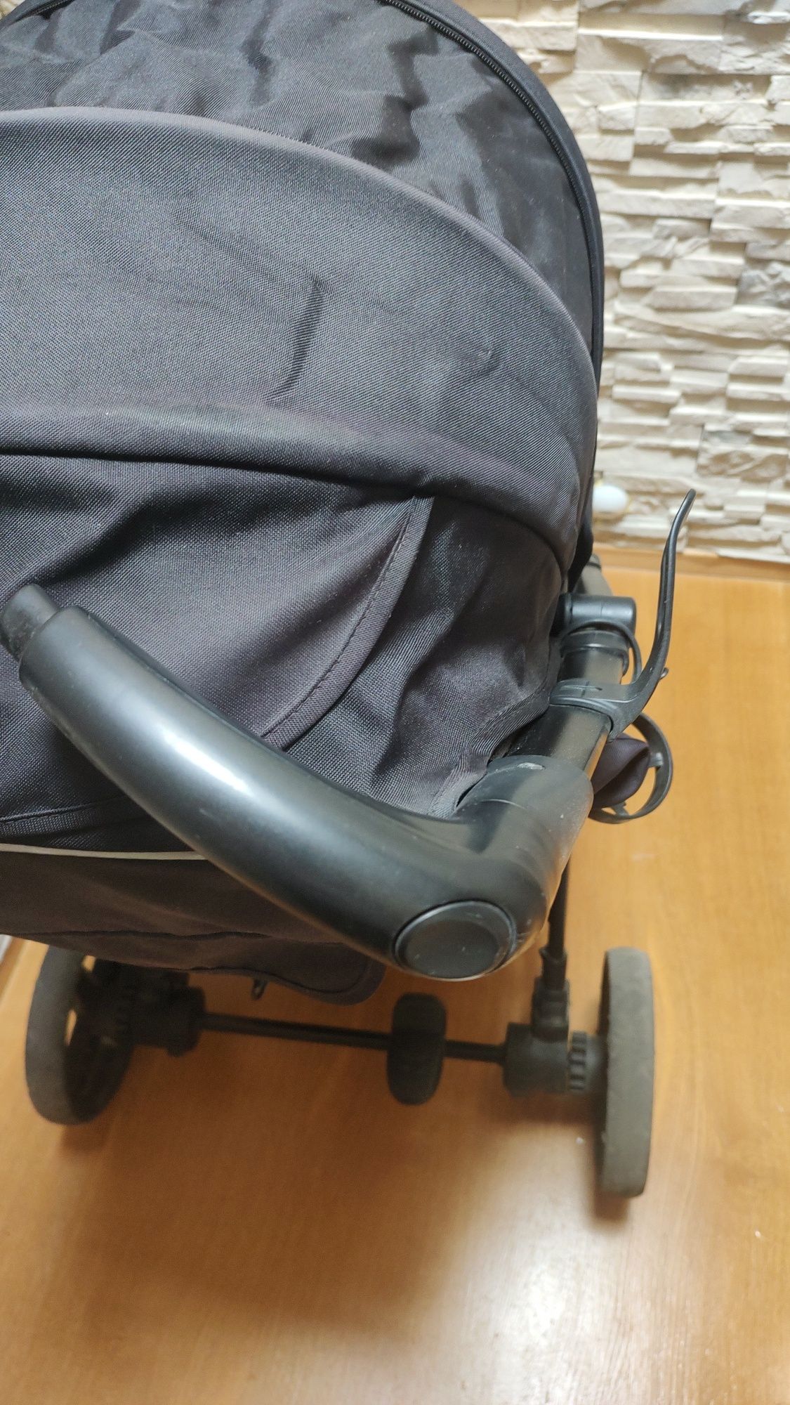 Spacerówka wózek dla dziecka caretero titan czarna parasolka duży wóze