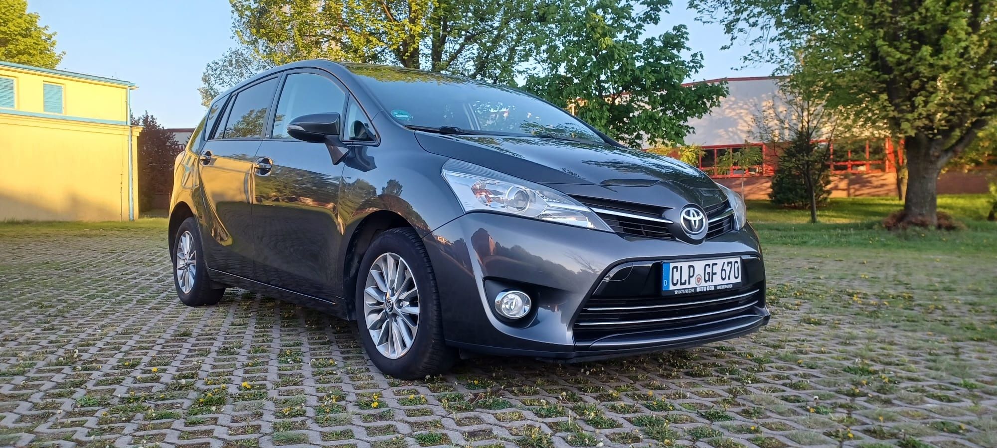Toyota Verso 1.6 D4D EditionS 7 osób z niemiec