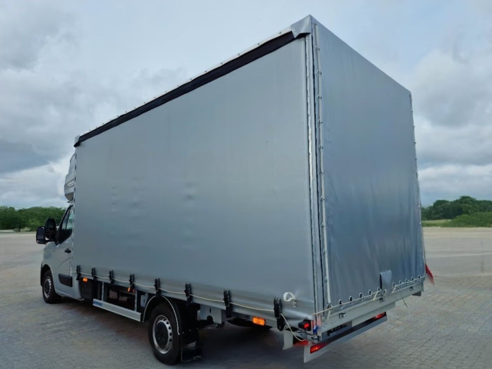 Продам . Renault  Master 2021р