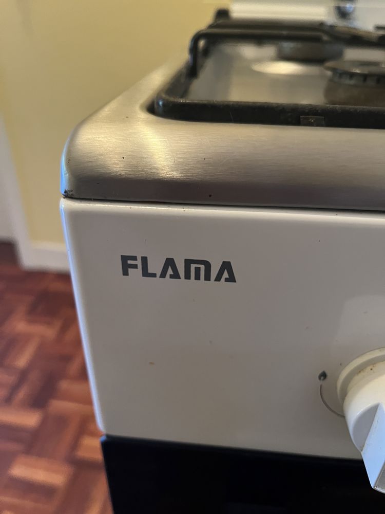 Vendo fogão Flama