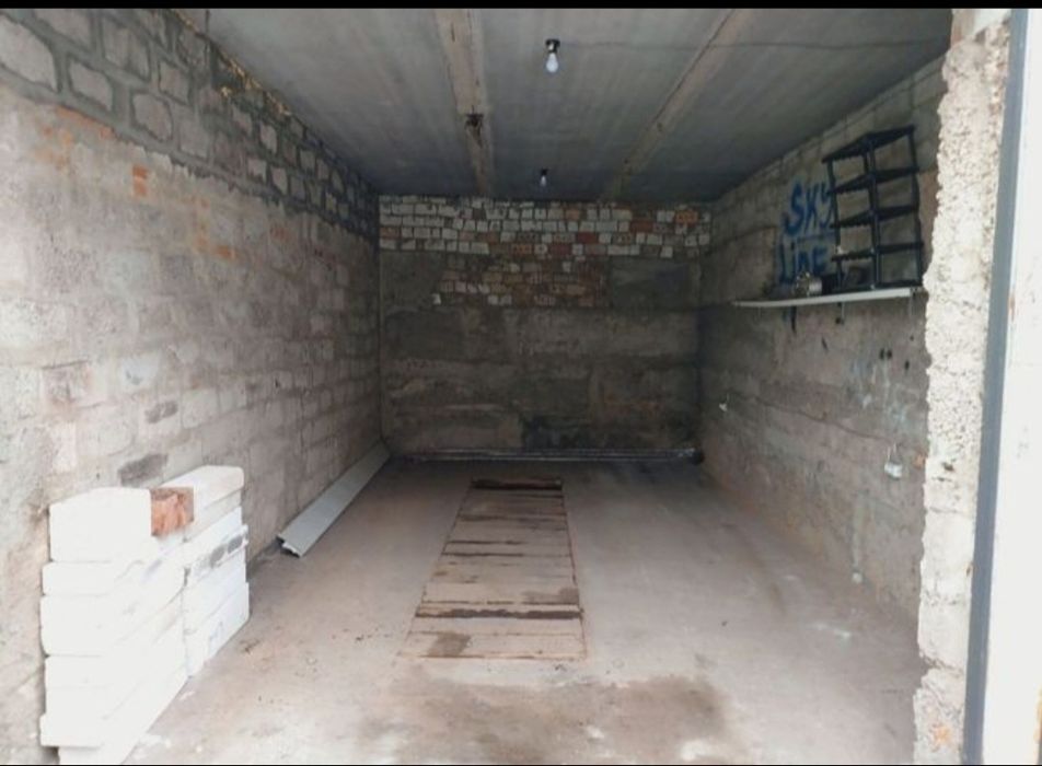 Гараж бокс 175 кв.м