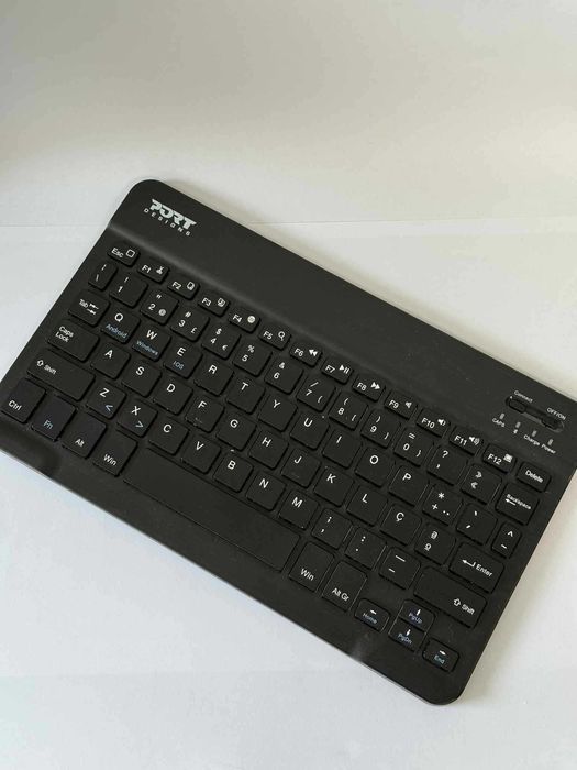 Capa Tablet com Teclado Bluetooth