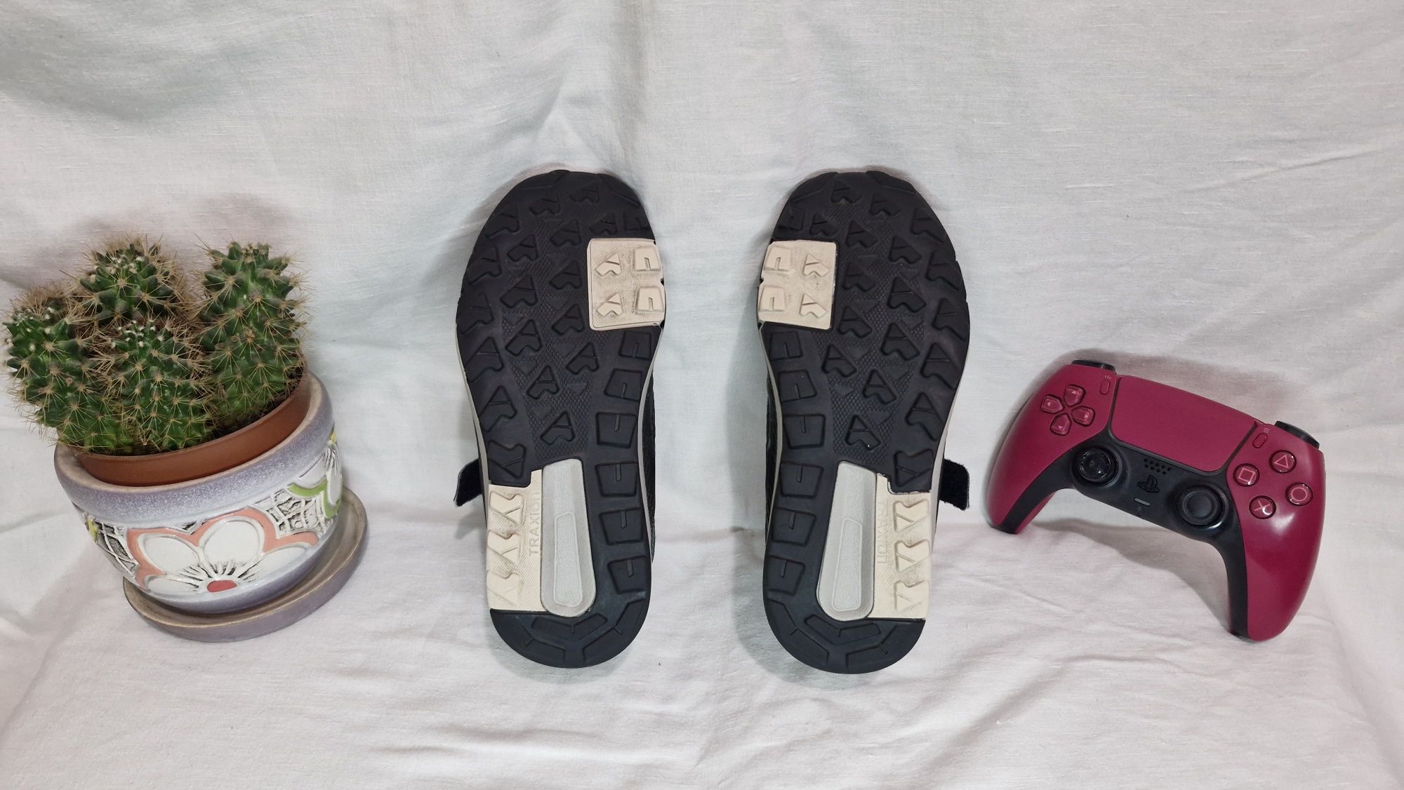 Дитячі кросівки Adidas Terrex.Розмір 32