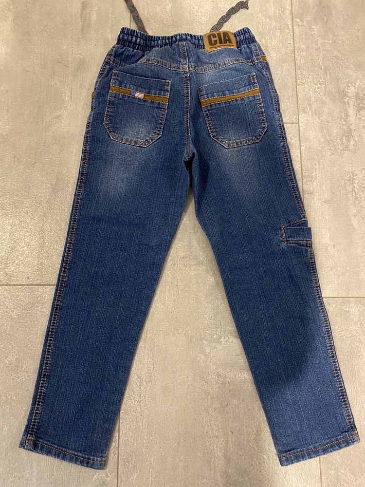 Spodnie jeansowe polskiej firmy „GANGS” rozm. 134 cm, stan bdb