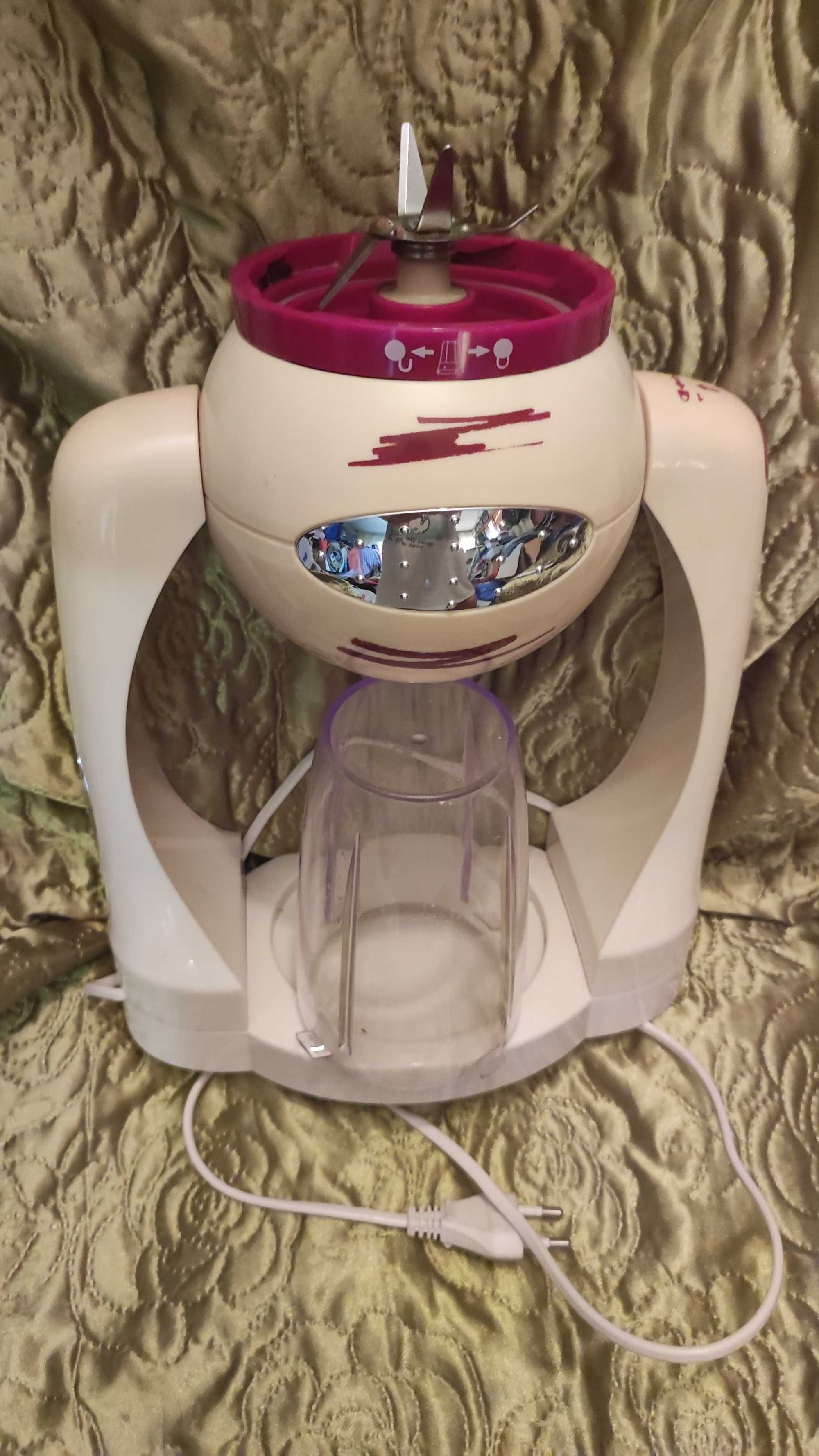 Blender Smoothie Maker obrotowy 3 kubki pokrywki mikser