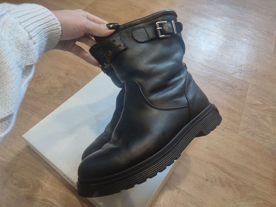 Зимові шкіряні чоботи жіночі 38р