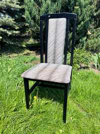 Крісло стілець чорний колір