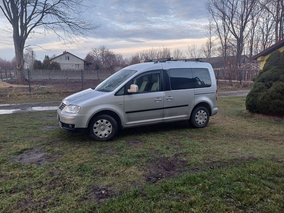Volkswagen Caddy 7 osobowy