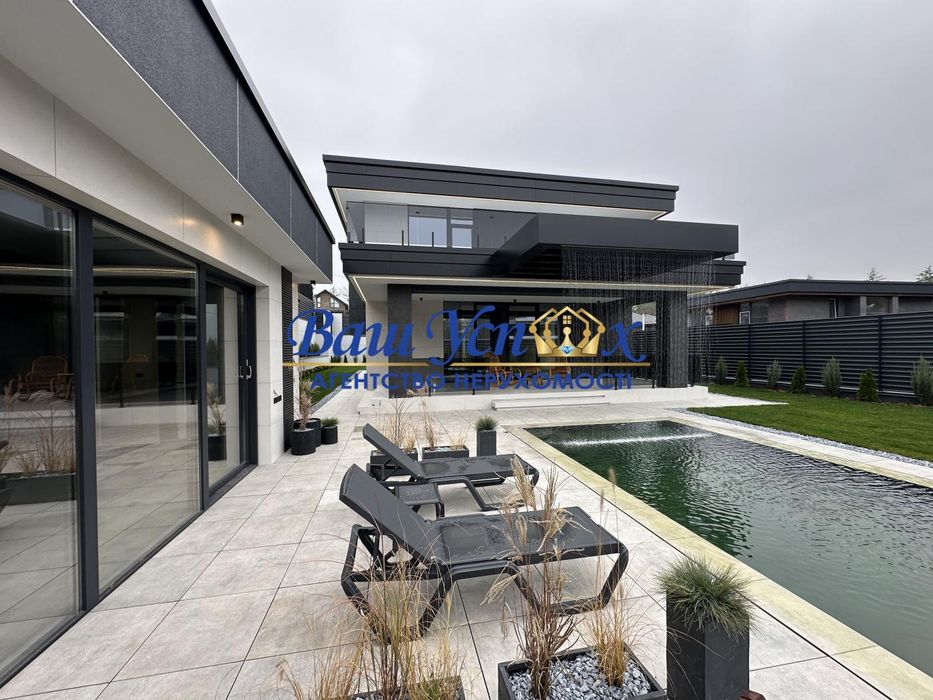 Продажа нового современного дома в лесу в городке. Ходосеевка