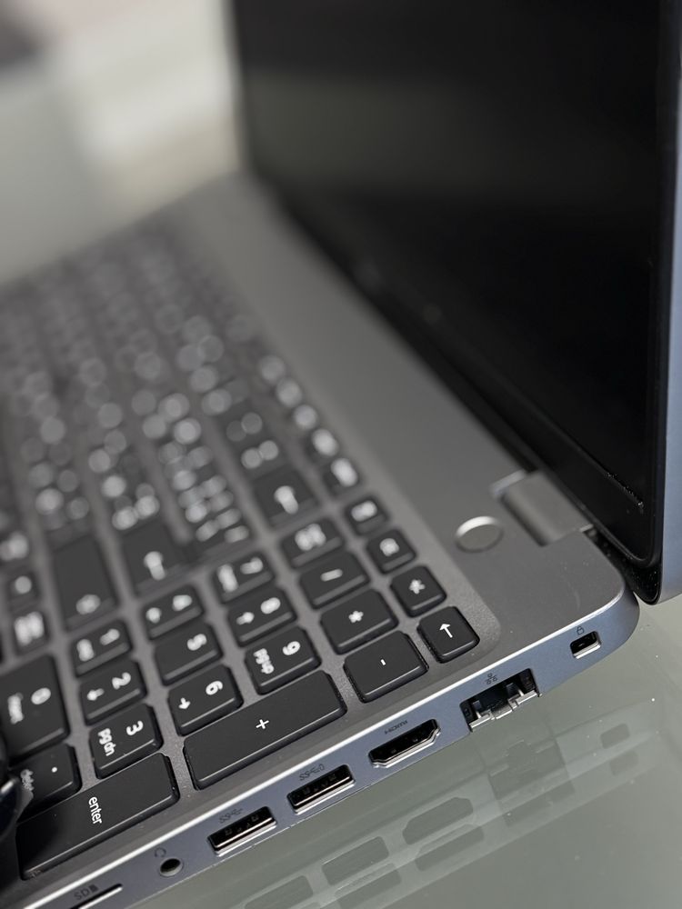 Dell latitude 5511