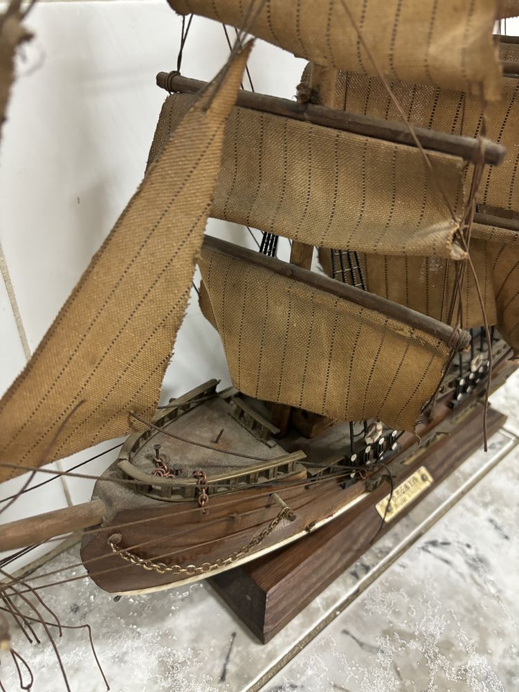 Fragata Siglo XVIII Navio