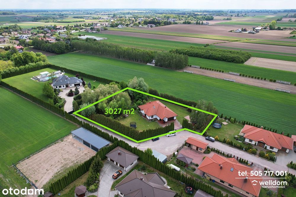 Przestronny dom, duża działka ze stawem