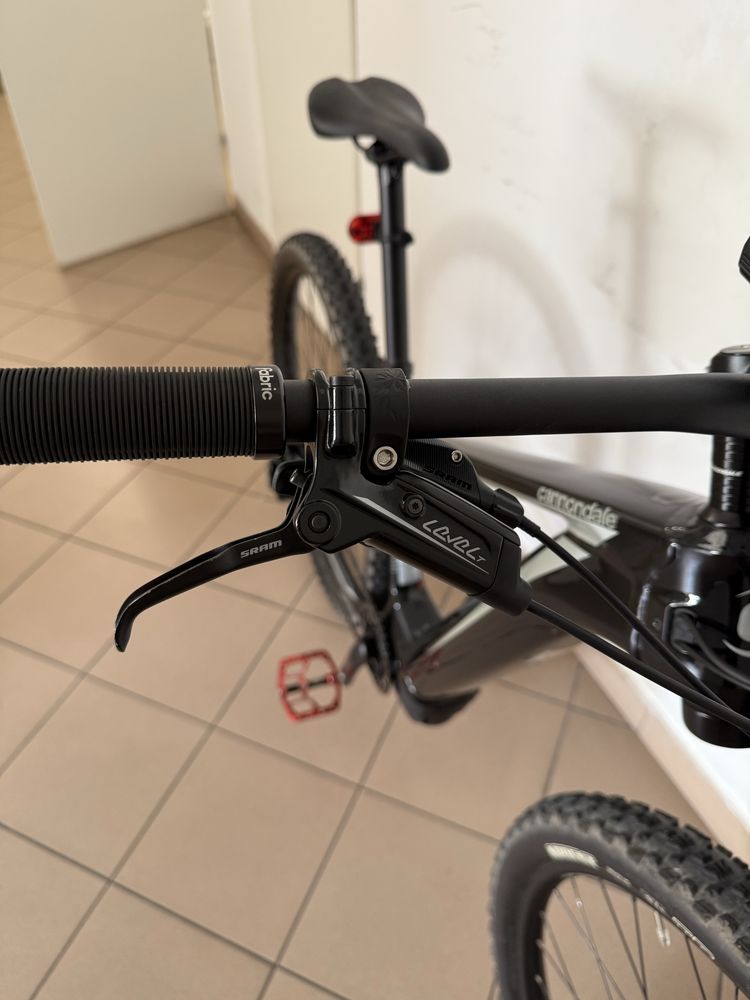 Rower elektryczny. Cannondale e-MTB – Lefty, Bosch, 29