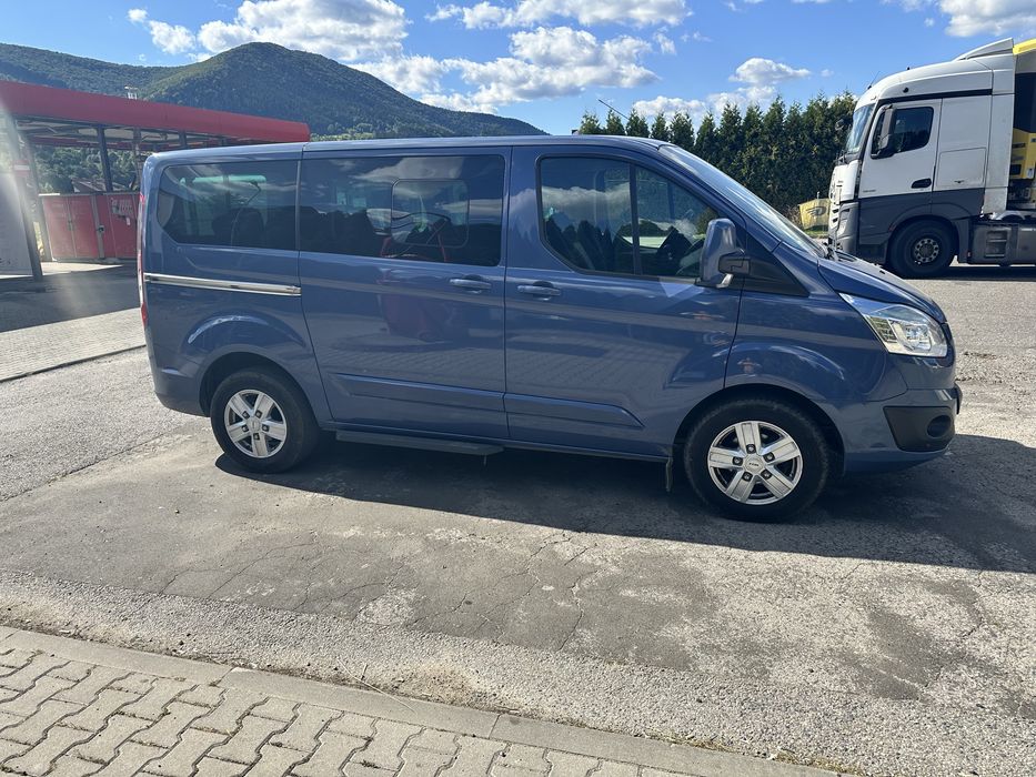 Ford tourneo custom