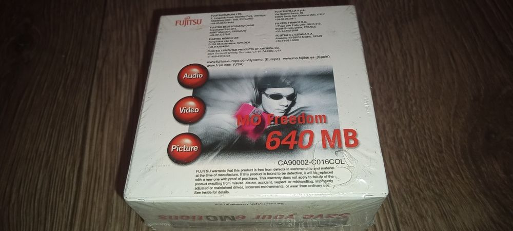 M.O. disc , магніто-оптичний диск