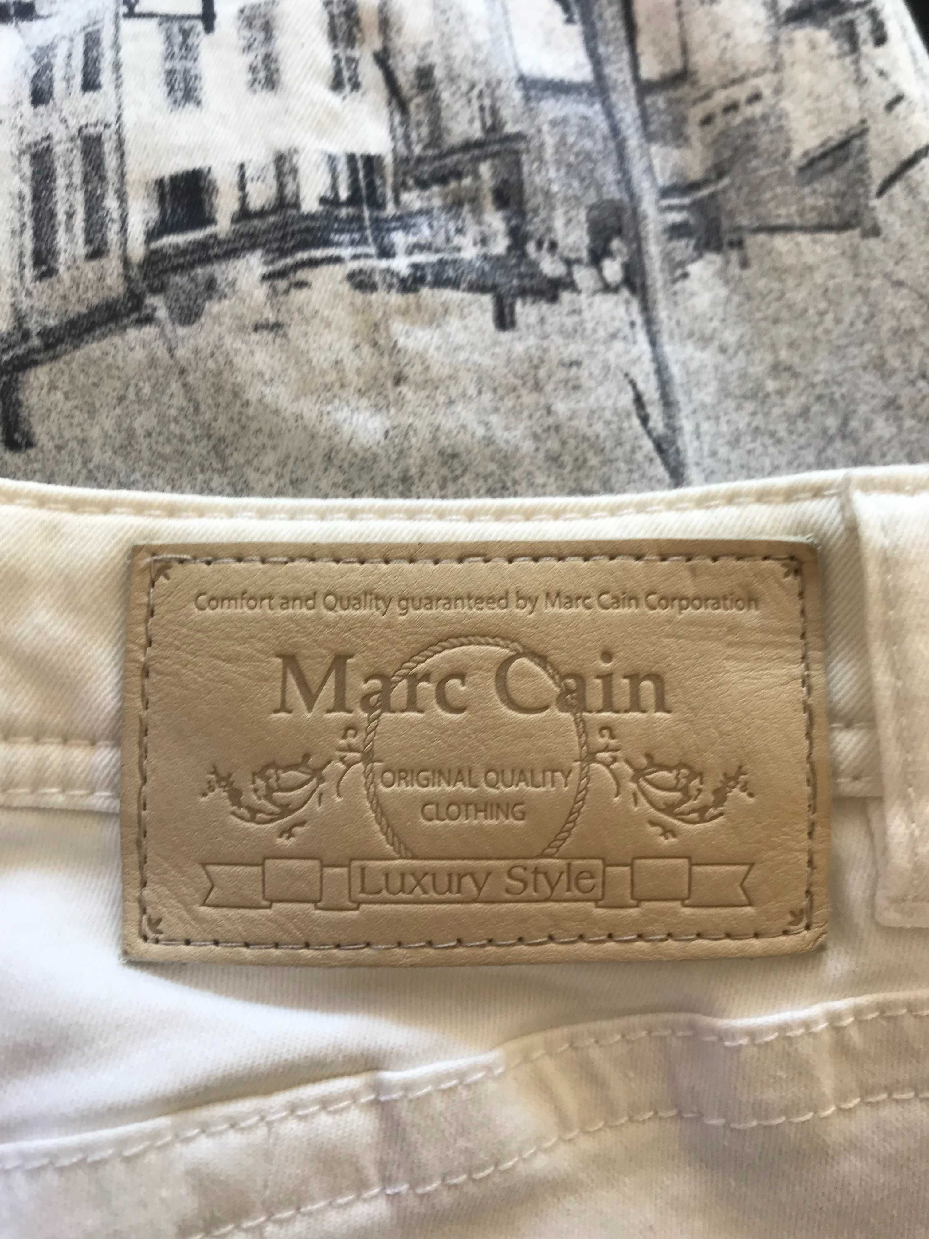 Marc Cain Oryginalne jeansy z marynistycznym nadrukiem