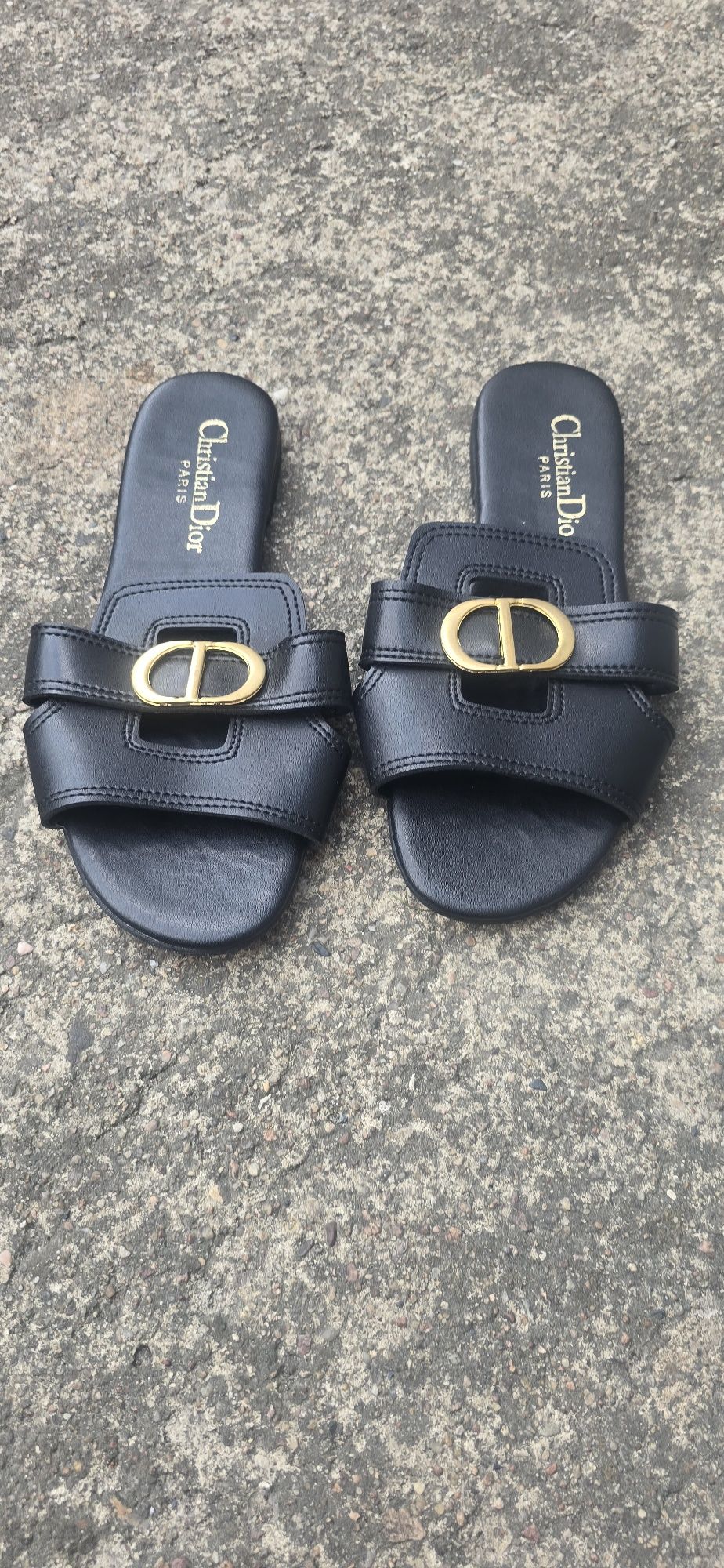 Klapki Christian Dior