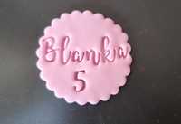 Tabliczka cukrowa napis tort falbanka różowy urodziny dziewczynka