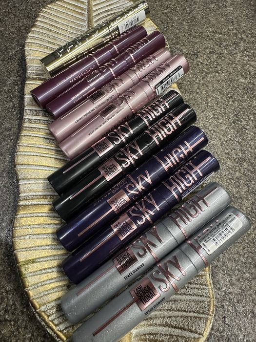 Нова туш Maybelline sky high