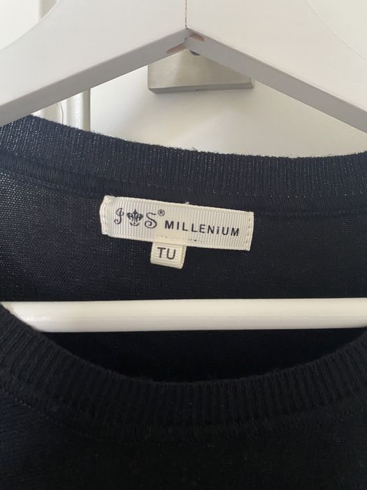 Camisola com lantejoulas