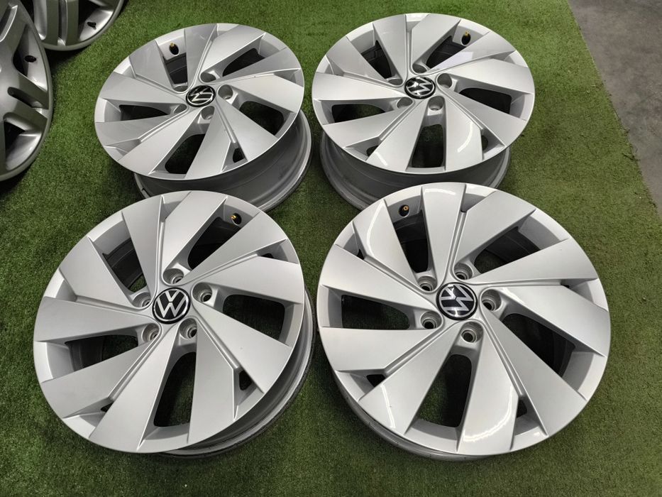 17" felgi 5x112 et46 VW Golf 6 7 8 Touran Caddy Seat Skoda Audi a3 GTI