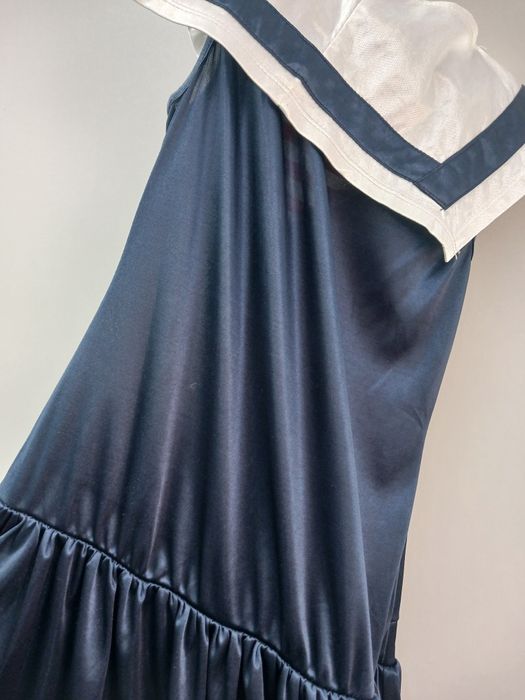 Шикарный  купальник и разные платья девочке