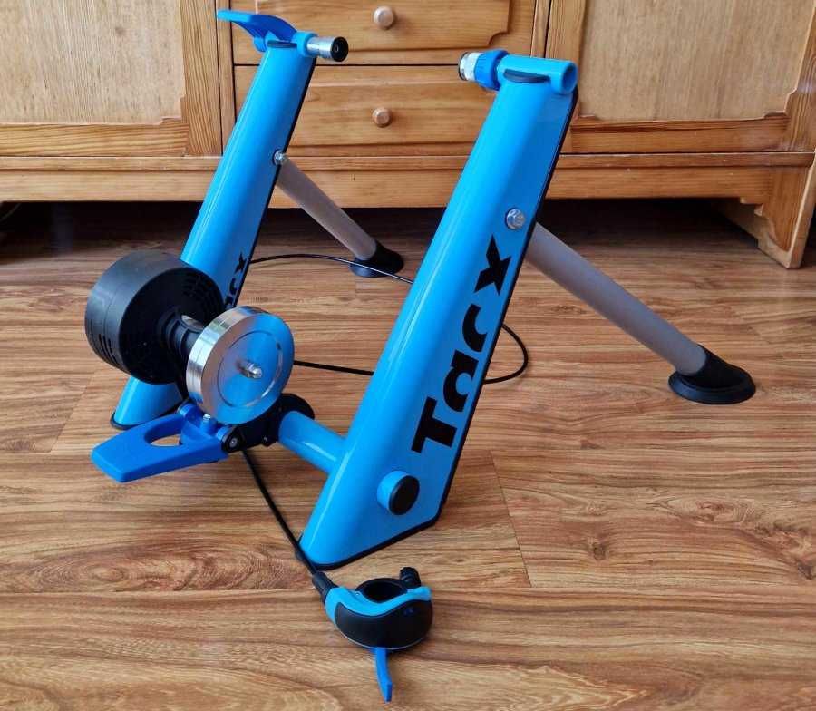 TRENAŻER magnetyczny TACX BLUE MATIC + manetka !