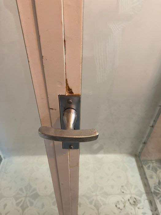 Witryna lekarska, metalowa LOFT, szafka medyczna, przeszklona, PRL