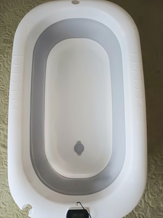 Дитяча ванночка з термометром