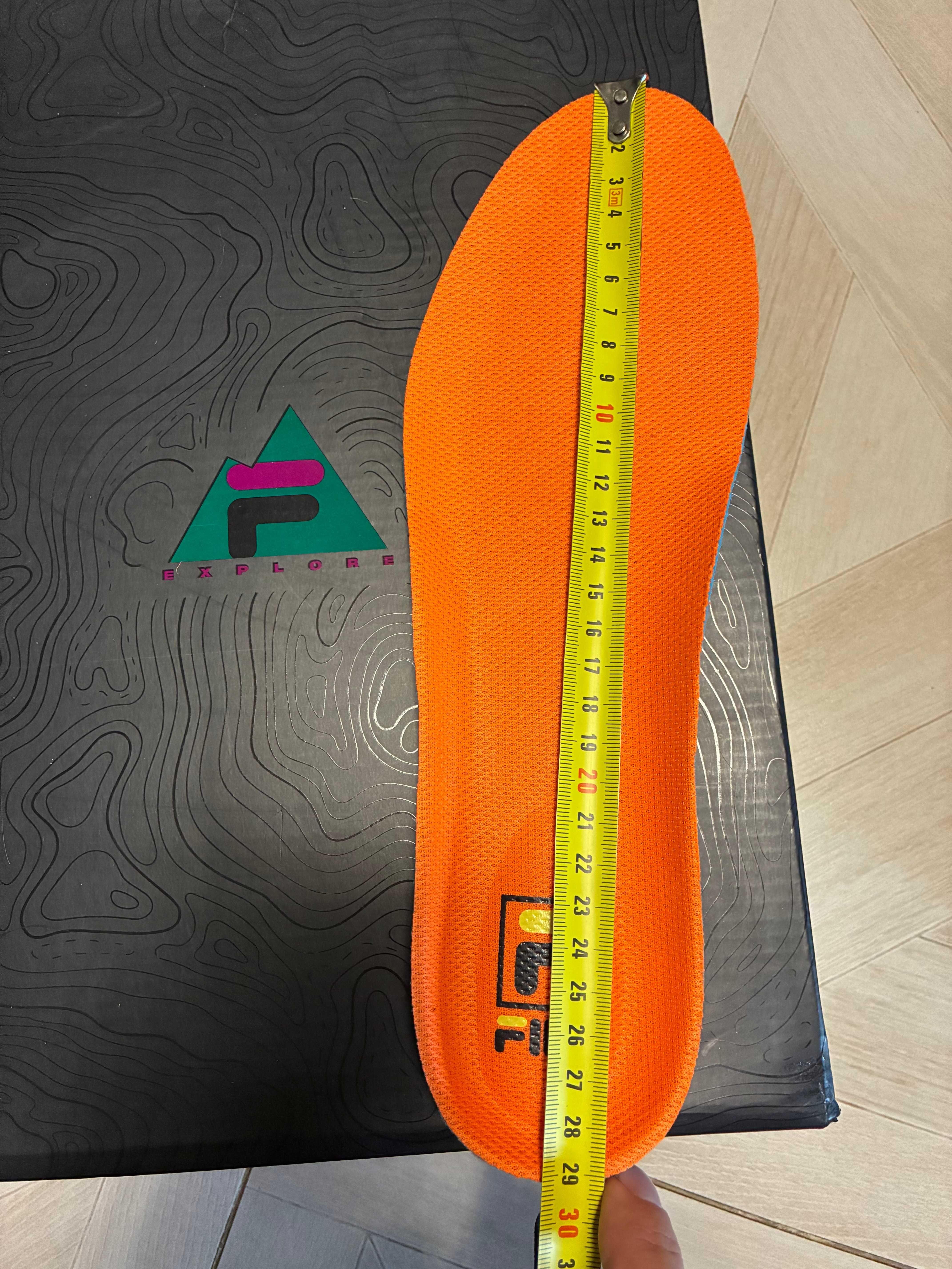 НОВІ Кросівки FILA - Men's Ray Tracer TR 2 Mid Top Shoes