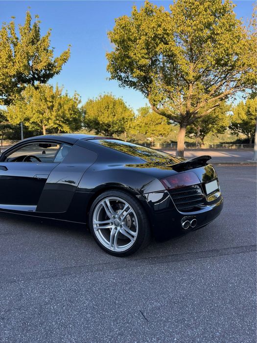 Audi R8 Coupé 4.2 FSI V8 quattro R-tronic