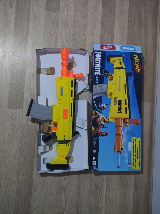 Автомат Бластер Нервы Nerf Fortnite