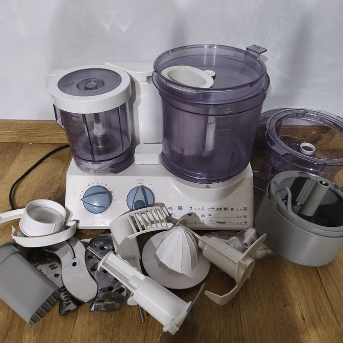 Кухонний комбайн Braun CombiMax