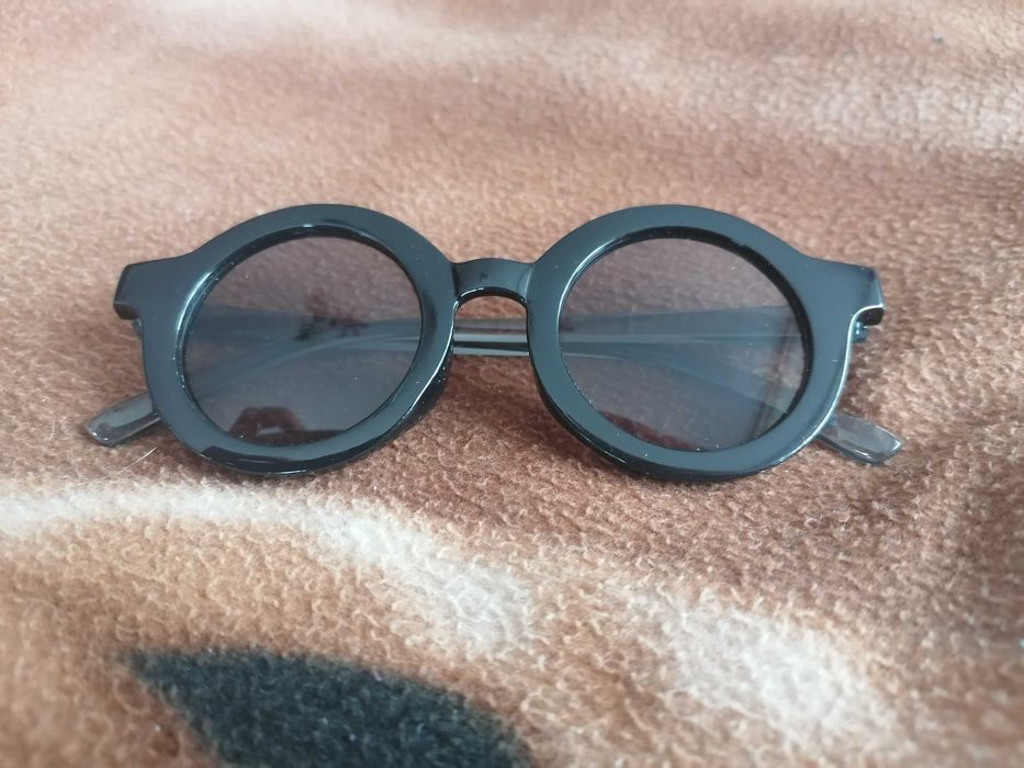 Okulary przeciwsłoneczne dla dzieci