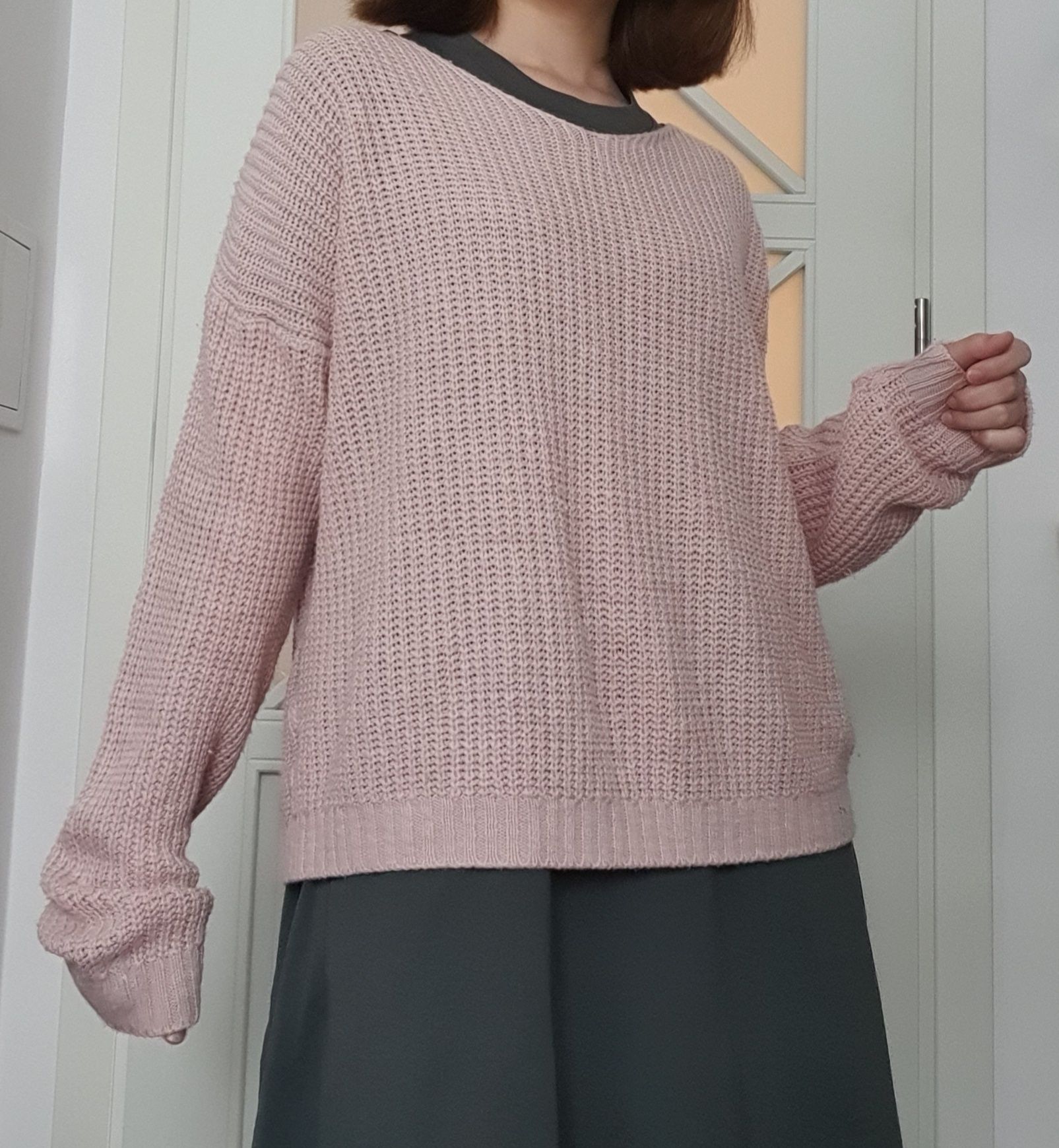 różowy, cienki sweterek