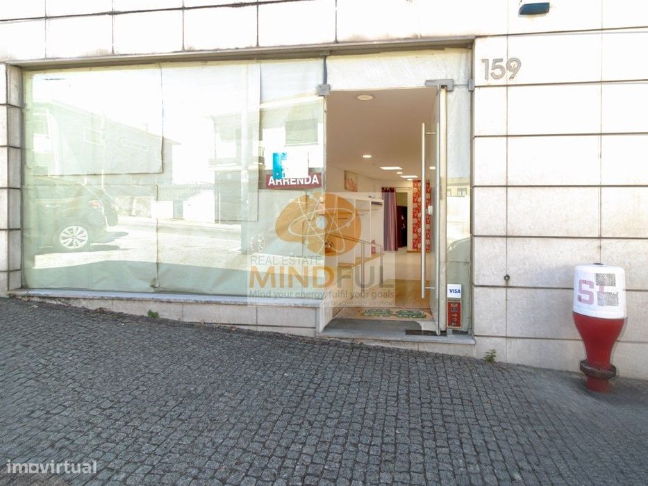 Venda ou Arrendamento de Loja Excelente Perto da Câmara de Gondomar